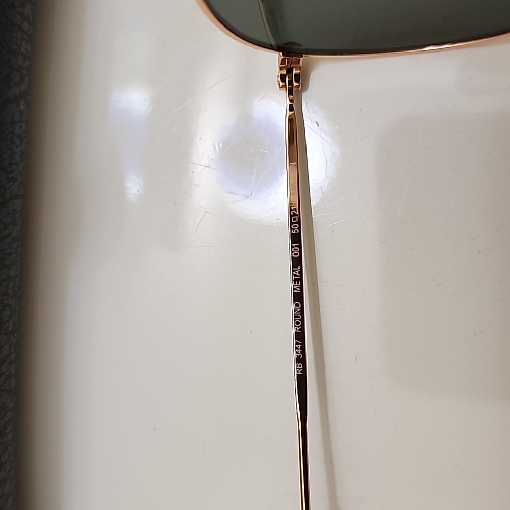 Ray-Ban Rounds NWT sunglasses only - Picture 6 of 8